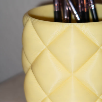 Quilted Makeup Brush Holder - Pastel Yellow